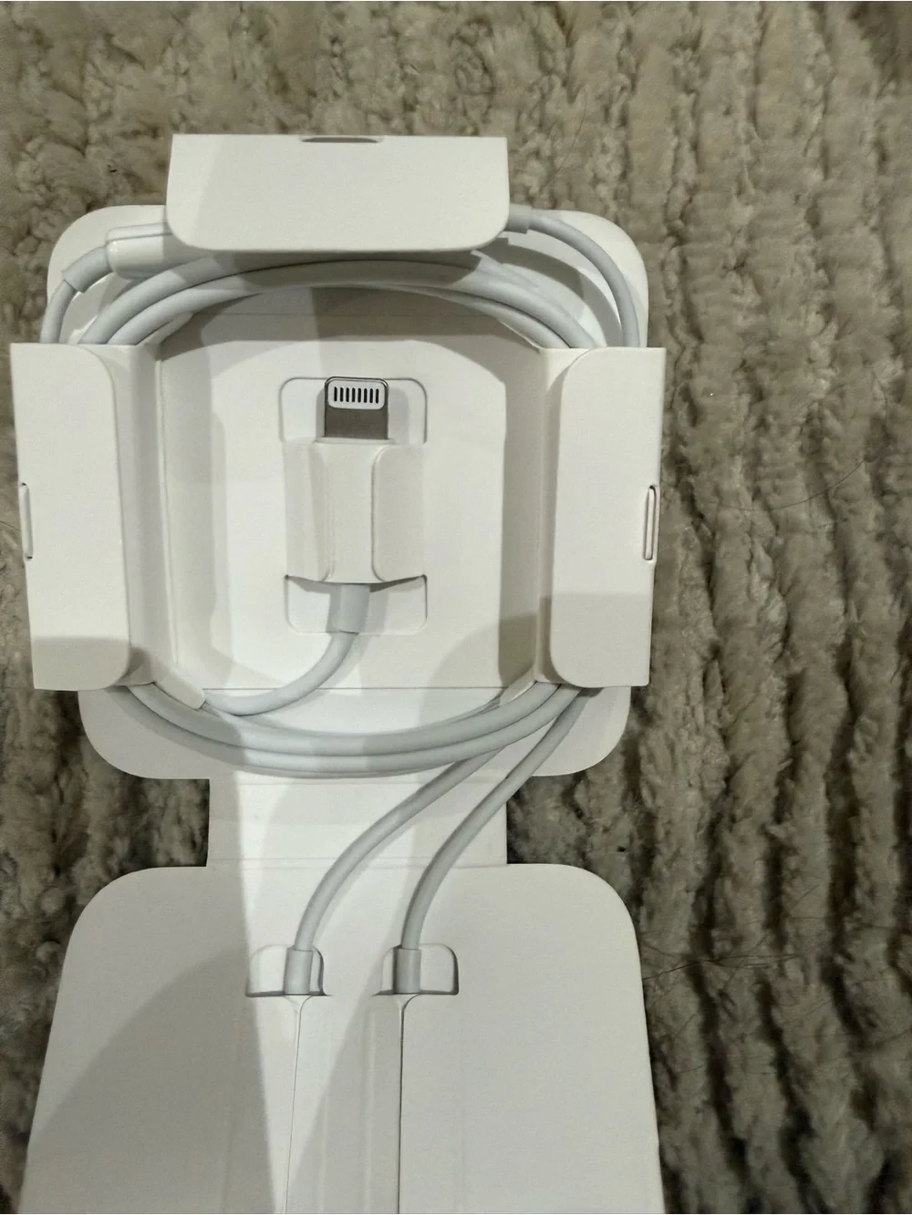 Wired EarPods with Lightning Connector, NWOT